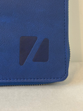 Load image into Gallery viewer, Padfolio Binder With Zip Case