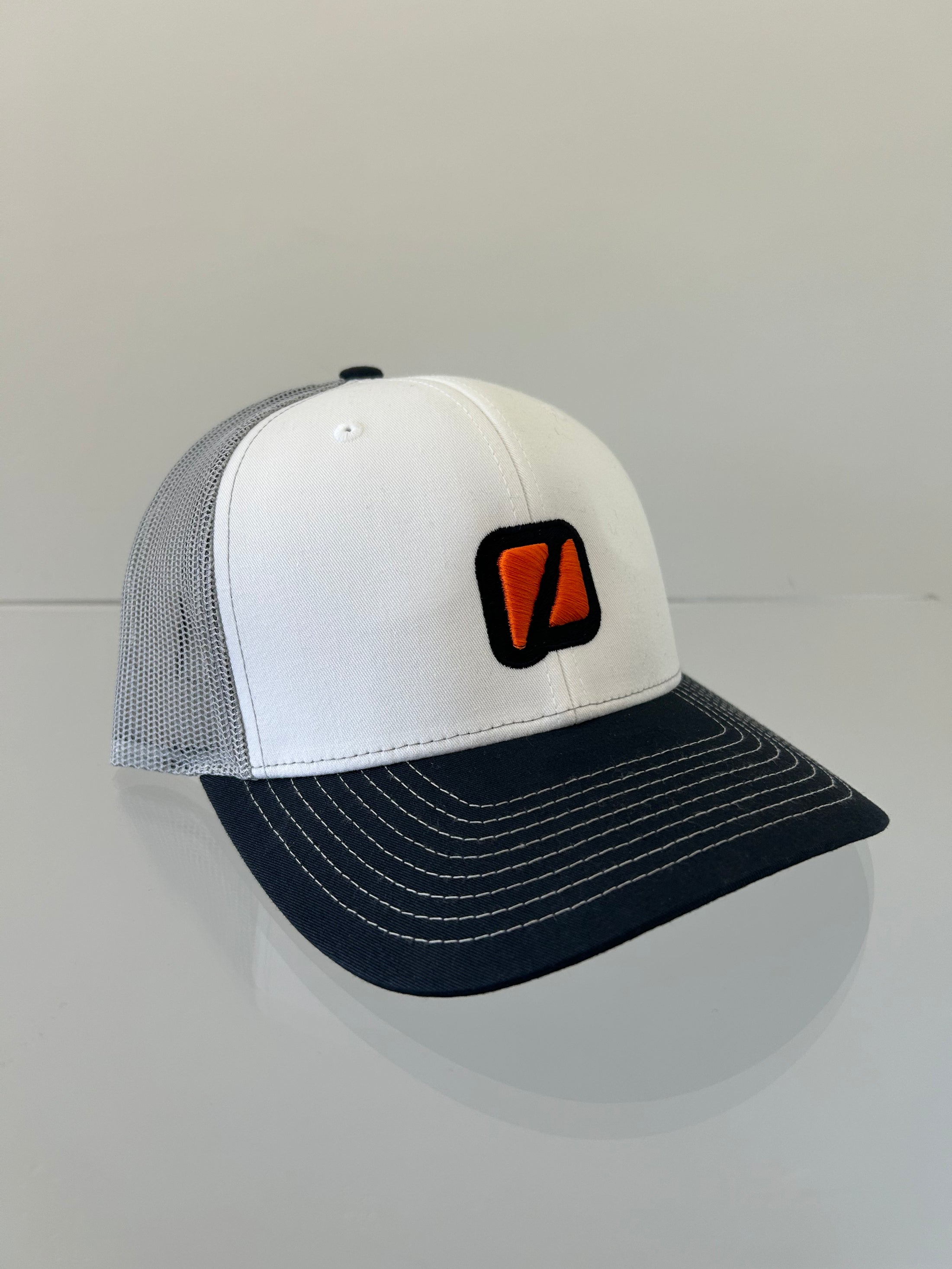 White and Grey Richardson Hat