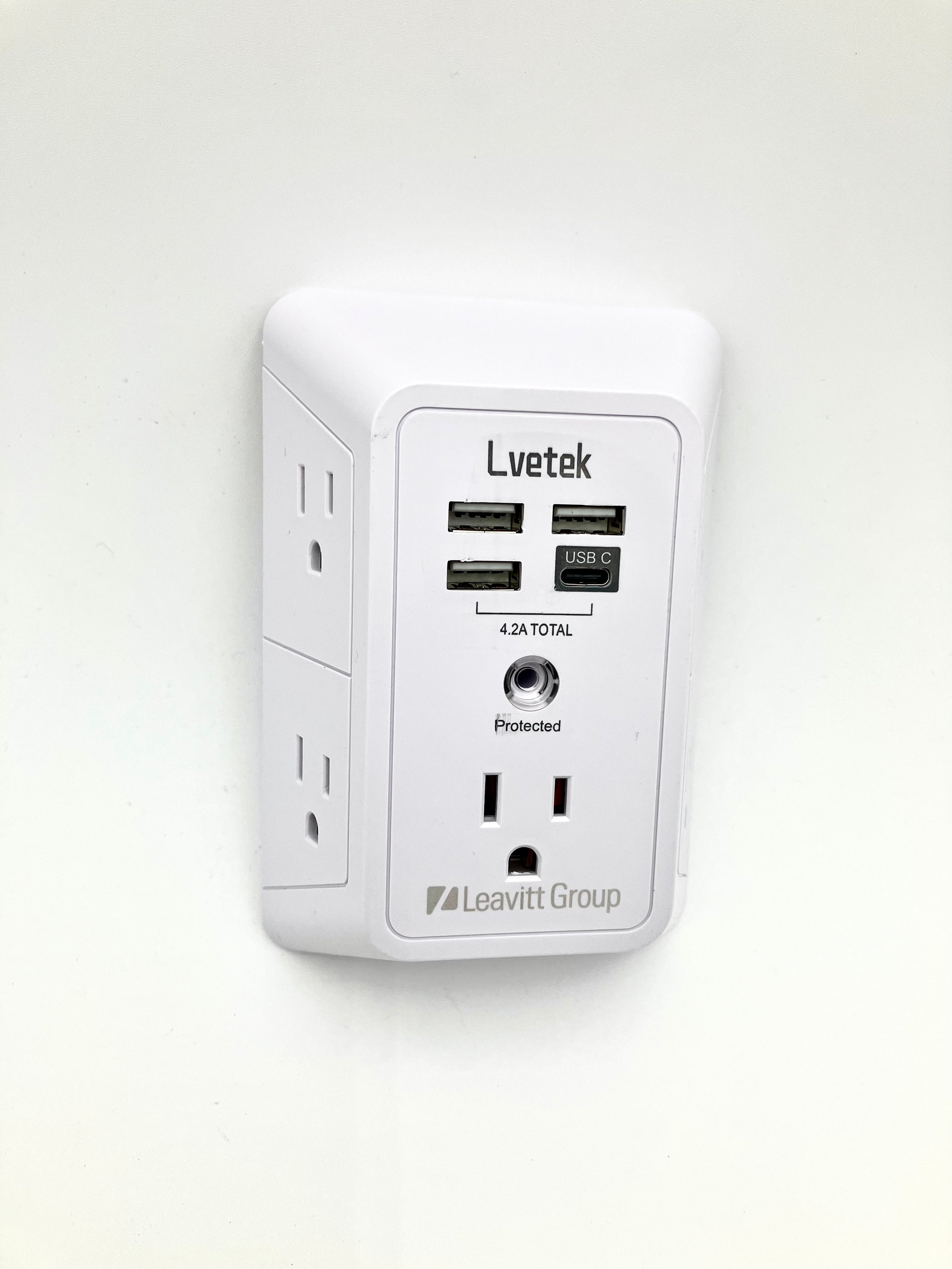 Multi Plug and USB Port Wall Outlet