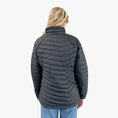 Load image into Gallery viewer, Jacket, Columbia Puffer
